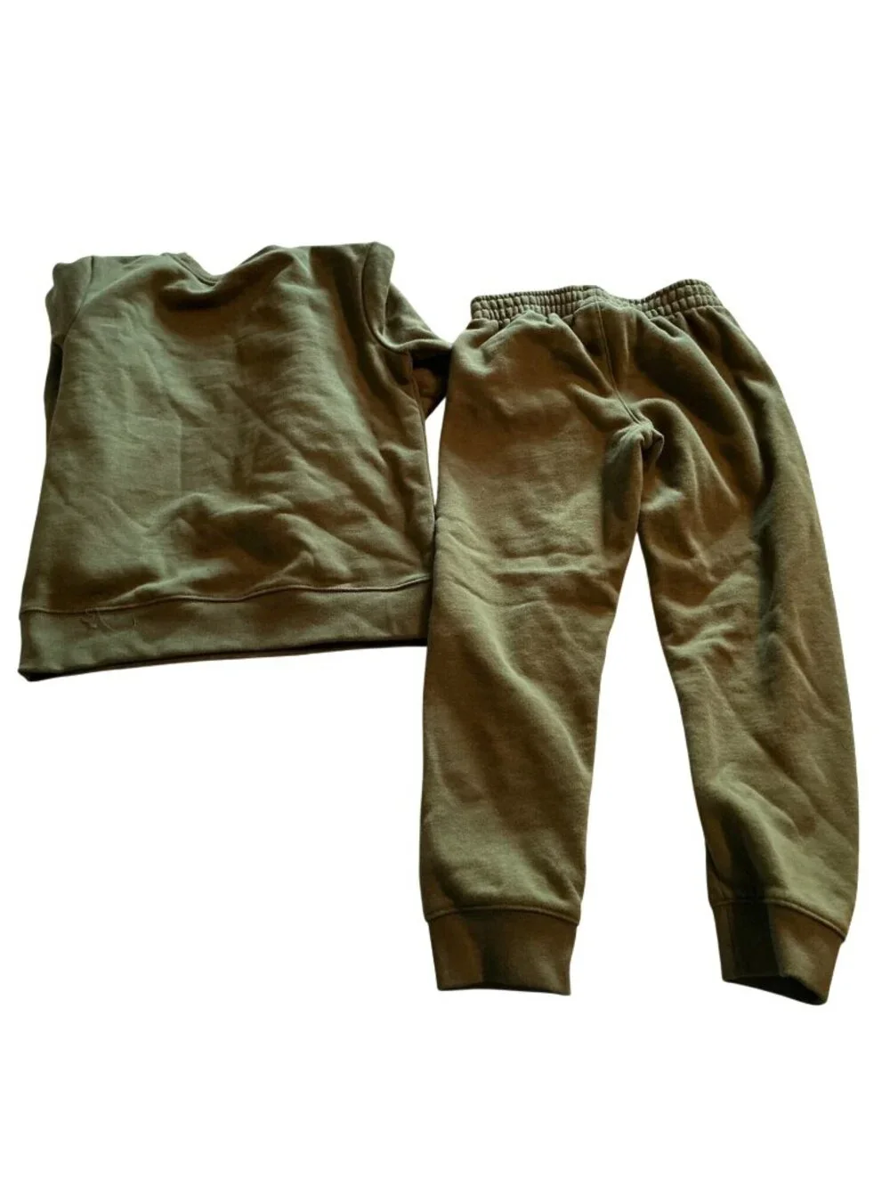 Nike Kids 7 Olive Green Camouflage Logo Crewneck Sweatshirt and Joggers Set